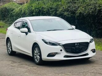 mazda axela - 2019
