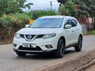 nissan x-trail - 2017