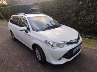 toyota fielder hybrid - 2017