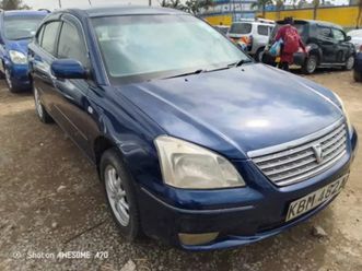 toyota premio - 2010