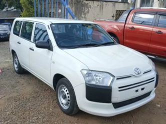 toyota probox - 2018