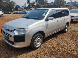 toyota probox - 2017