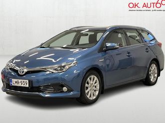 toyota auris touring sports 1,8 hybrid active - luotettava farkku auris - approved turva 12kk