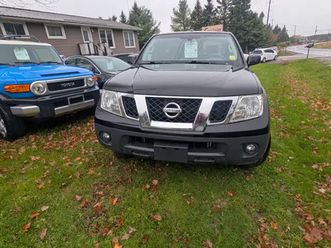 2016 nissan frontier sv