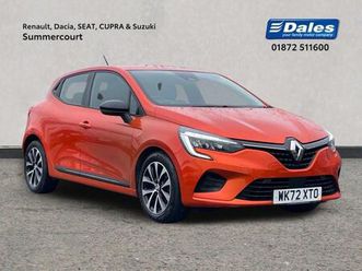 2022 renault clio clio 1.0 tce 90 evolution 5dr hatchback hatchback petrol manual
