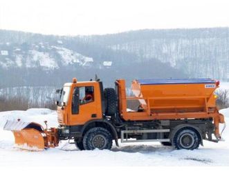 iveco eurocargo 4x4 hák +sypač 13.5t radlice