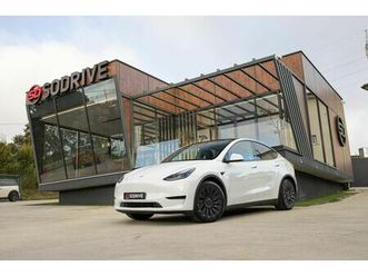 tesla model y standard rwd