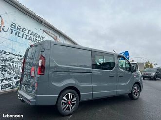 renault trafic 38950 ht 5 places l2h1 3t 170 cv bva9 exclusive + options