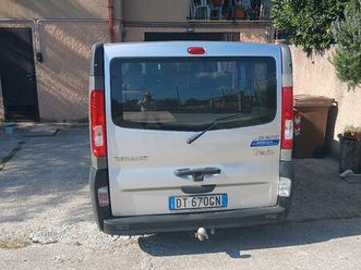 renault trafic passenger 9 posti passo
