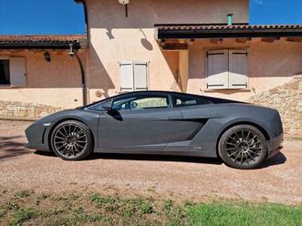 coupe 5.2 lp 560-4 bicolore serie speciale