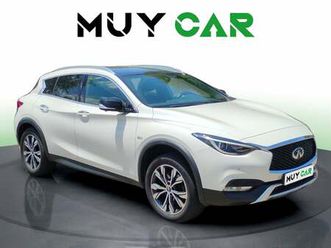 qx30 2.0t premium tech awd 7dct