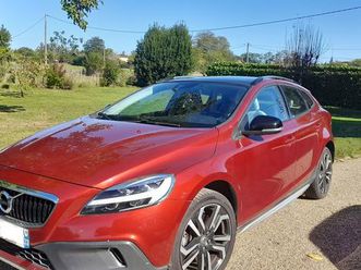 volvo v 40 cross country momentum