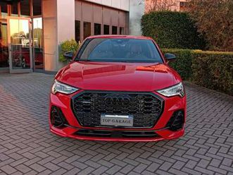 q3 40 2.0 tfsi identity black quattro s-tronic
