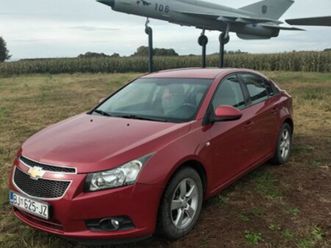 chevrolet cruze 16.ls plin 2011g reg1g 180.000km može zamjena