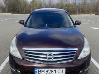 nissan teana 2010