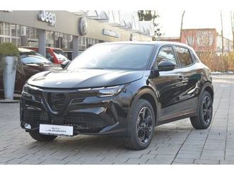 alfa romeo junior ibrida 1.2 vgt 48v-hybrid special