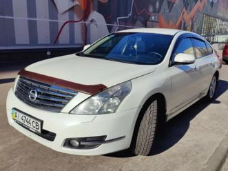 nissan teana 2010