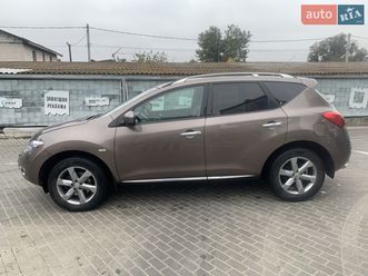 nissan murano 2010