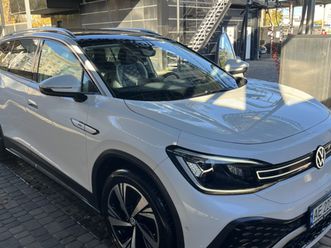 volkswagen id.6 crozz 2023