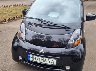 mitsubishi i-miev 2011