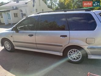 mitsubishi space wagon 1999