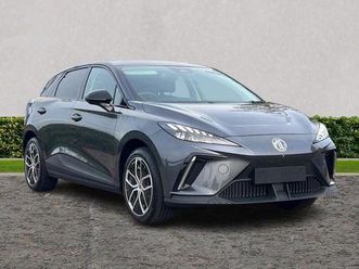 64kwh trophy long range auto 5dr