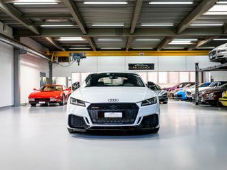 tt roadster ttrs s-tronic
