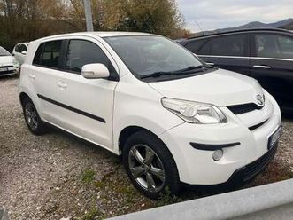 urban cruiser 1.4 d-4d luxury awd