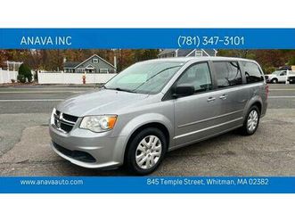 used 2017 dodge grand caravan se