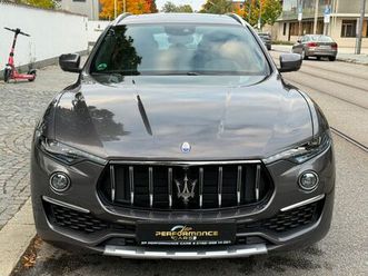 maserati levante benzin 3.0 v6 257kw granlusso 4x4 auto