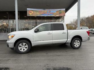 used 2019 nissan titan sv