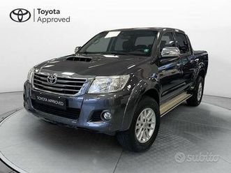 toyota hilux 3.0 d-4d aut.4wd 4p. dc stylex