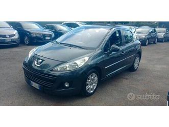 peugeot 207 1.4 hdi 70cv 5 porte neo patentati cli
