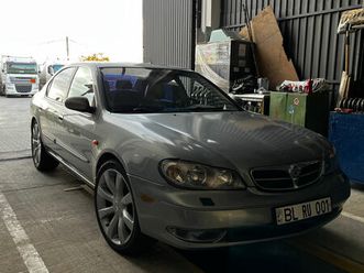 nissan maxima an. 2002