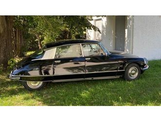 1972 citroen ds noir manuel, 5 vitesses conduite à gauche...