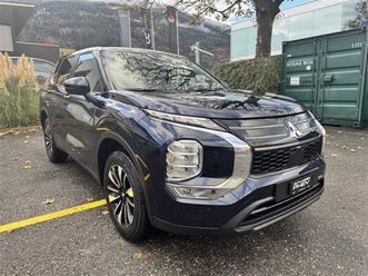 outlander 2.4 phev invite 4wd automatic