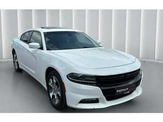 dodge charger berlina automático de 6 puertas