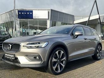 volvo v60 d4 (190 ps) awd|at8|crosscountrypro|20-zoll|