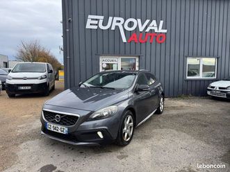 volvo v40 cross country 115ch
