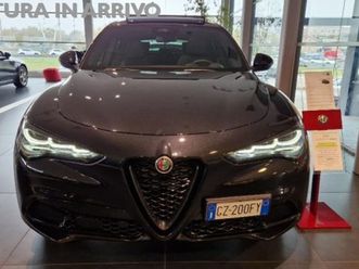 stelvio stelvio 2.0 turbo 280 cv at8 q4 veloce