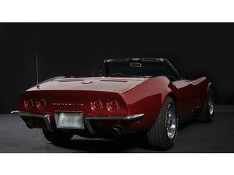 1968 chevrolet corvette rouge foncé manuel conduite à gau...