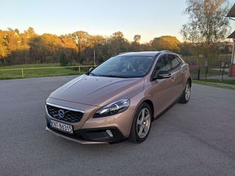 volvo v40 cross country 2.0d 150km grzana szyba momentum! rabka-zdrój • olx.pl