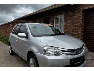 2012 toyota etios 1.5 xi 5-dr