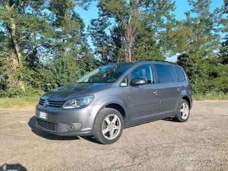 volkswagen touran metano