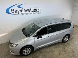 2024 chrysler grand caravan sxt sxt/quads/dual ac/heated whee...