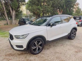 xc40 (2017-->) xc40 t4 geartronic r-design