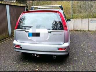 ich biete mein auto honda stream 2.0 benziner an.