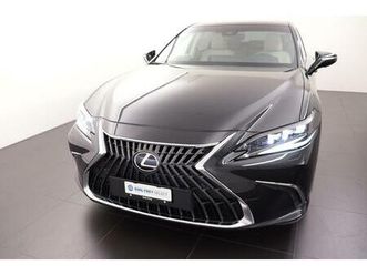 lexus es 300h excellence: réserver un essai sur route !