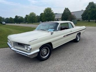 1962 pontiac grand prix