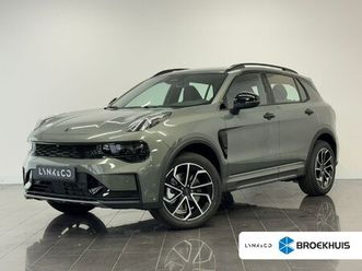 lynk & co 01 1.5 core | achteruitrijcamera | alarmsysteem | apple carplay/android auto|telefoonintegratie premium